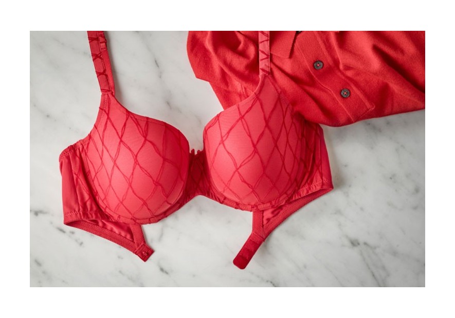 Why a red bra is magical like a holiday love and more